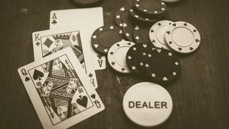 华体会体育视角：皇家真人桌游如何塑造现代社会的博弈智慧？