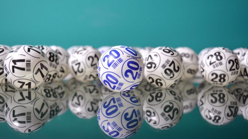 华体会体育视角：六合彩玩法全解析——从概率到策略的理性指南