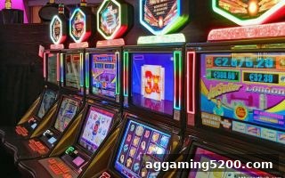 华体会体育带你探索：现金棋牌游戏转轴与连线玩法新趋势